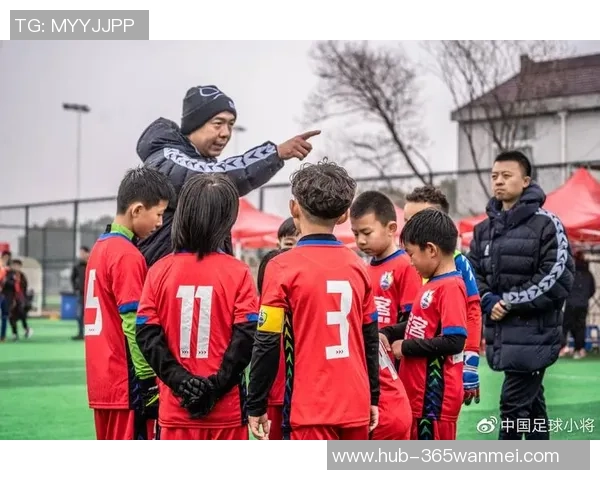 足球小将9号的梦想与奋斗之路：从少年到球场英雄的成长故事